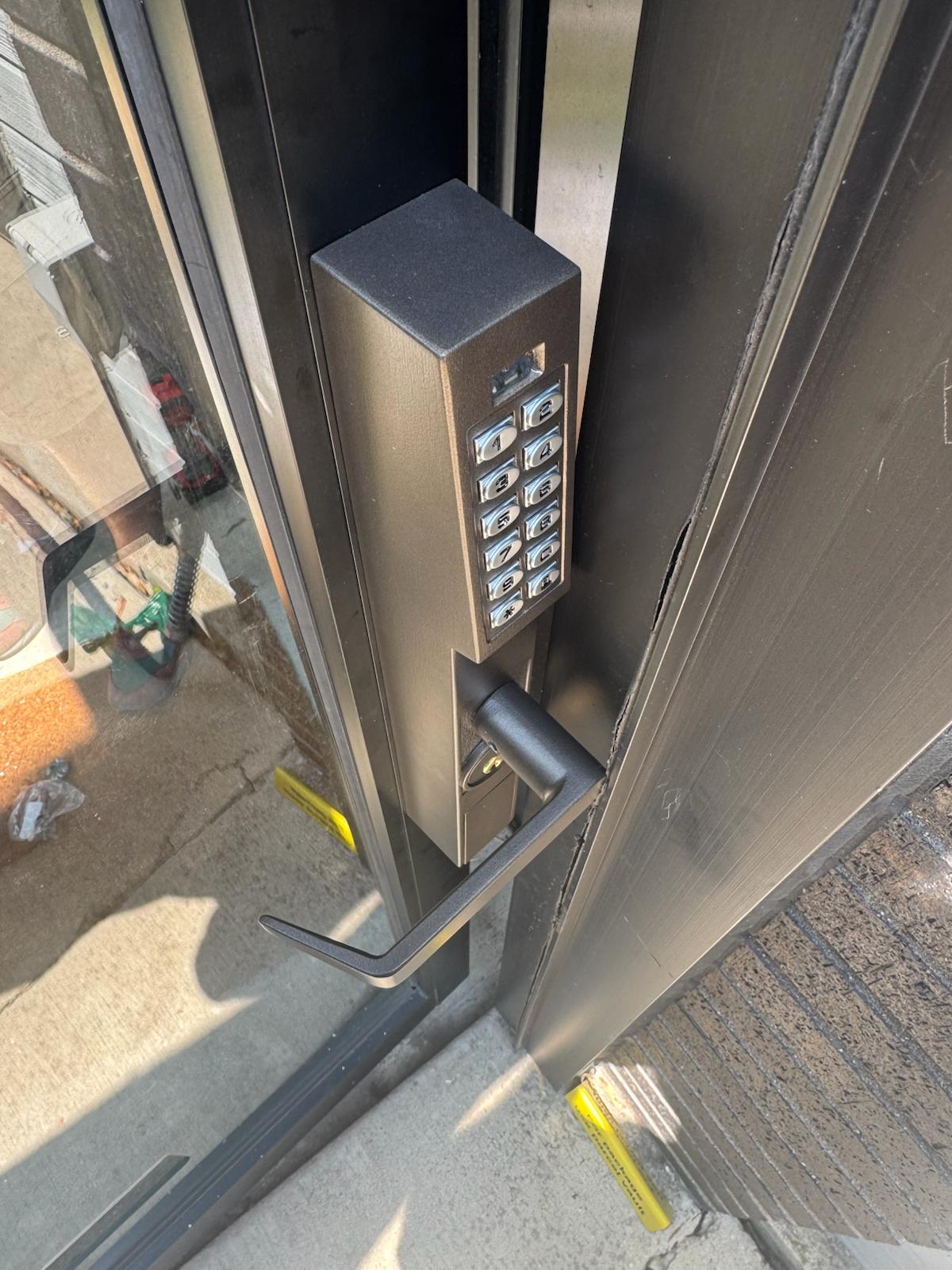 Locksmith Roselle IL 60172 Locksmith Roselle IL 60172